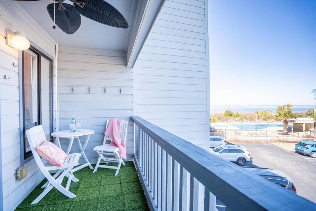 Apartmán Private Balcony - Beach - Pool And Pickleball Tybee Island Exteriér fotografie